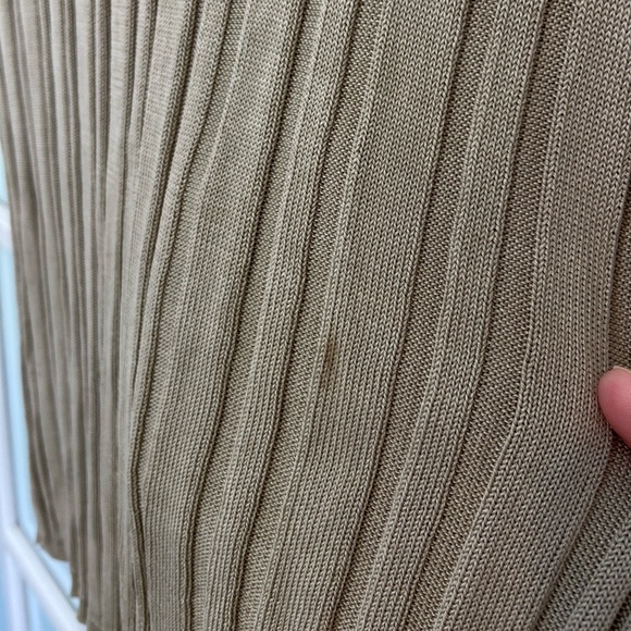 VINTAGE 100% Silk Top - Picture 7 of 8